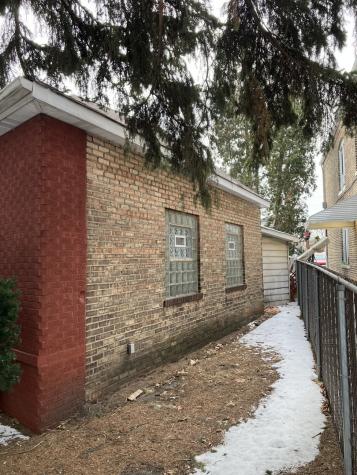 301 156TH Street Calumet City IL 60409