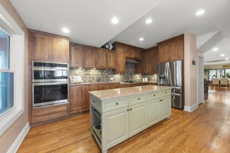 5136 West Winona Street Chicago IL 60630
