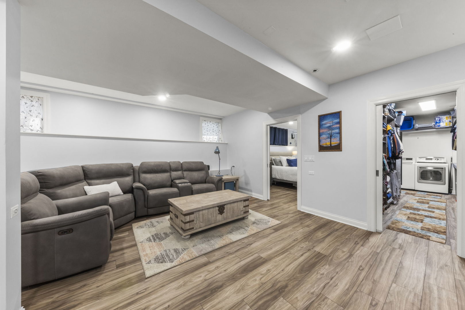 5136 West Winona Street Chicago IL 60630