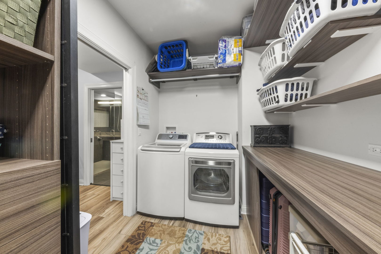 5136 West Winona Street Chicago IL 60630