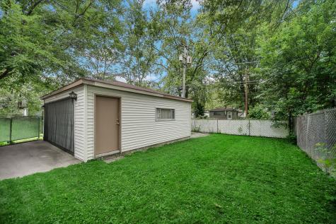 16913 Western Avenue Hazel Crest IL 60429