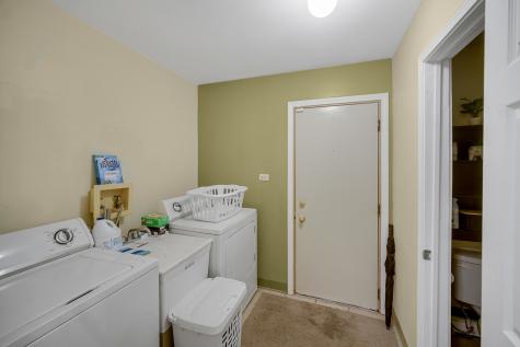 16913 Western Avenue Hazel Crest IL 60429