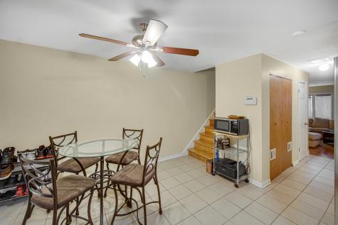 16913 Western Avenue Hazel Crest IL 60429
