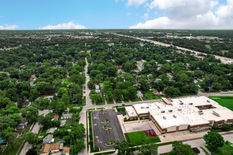 16913 Western Avenue Hazel Crest IL 60429