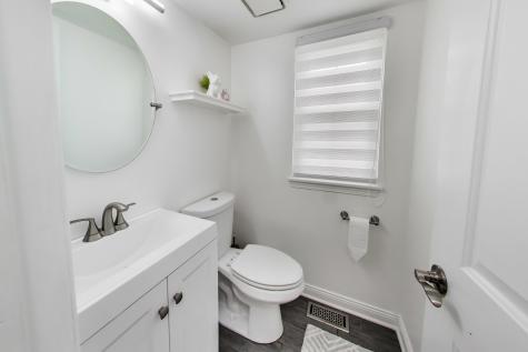 158 Jefferson Lane Streamwood IL 60107