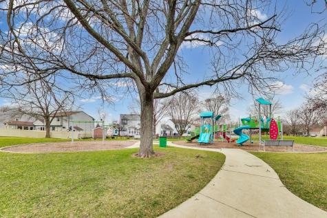 158 Jefferson Lane Streamwood IL 60107