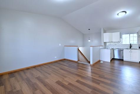 19 East Pineview Drive Round Lake Park IL 60073