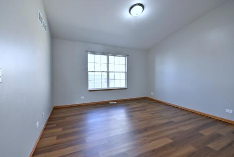 19 East Pineview Drive Round Lake Park IL 60073