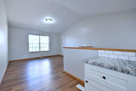 19 East Pineview Drive Round Lake Park IL 60073