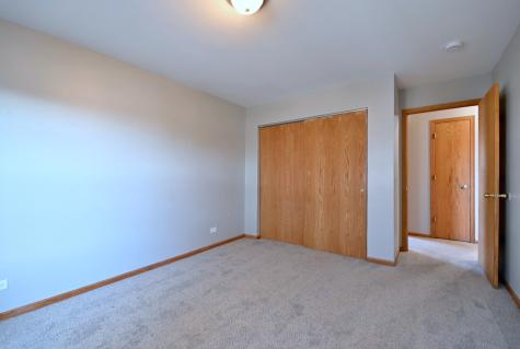 19 East Pineview Drive Round Lake Park IL 60073