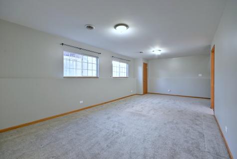 19 East Pineview Drive Round Lake Park IL 60073