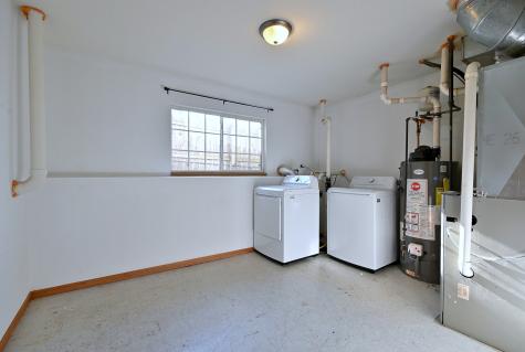 19 East Pineview Drive Round Lake Park IL 60073