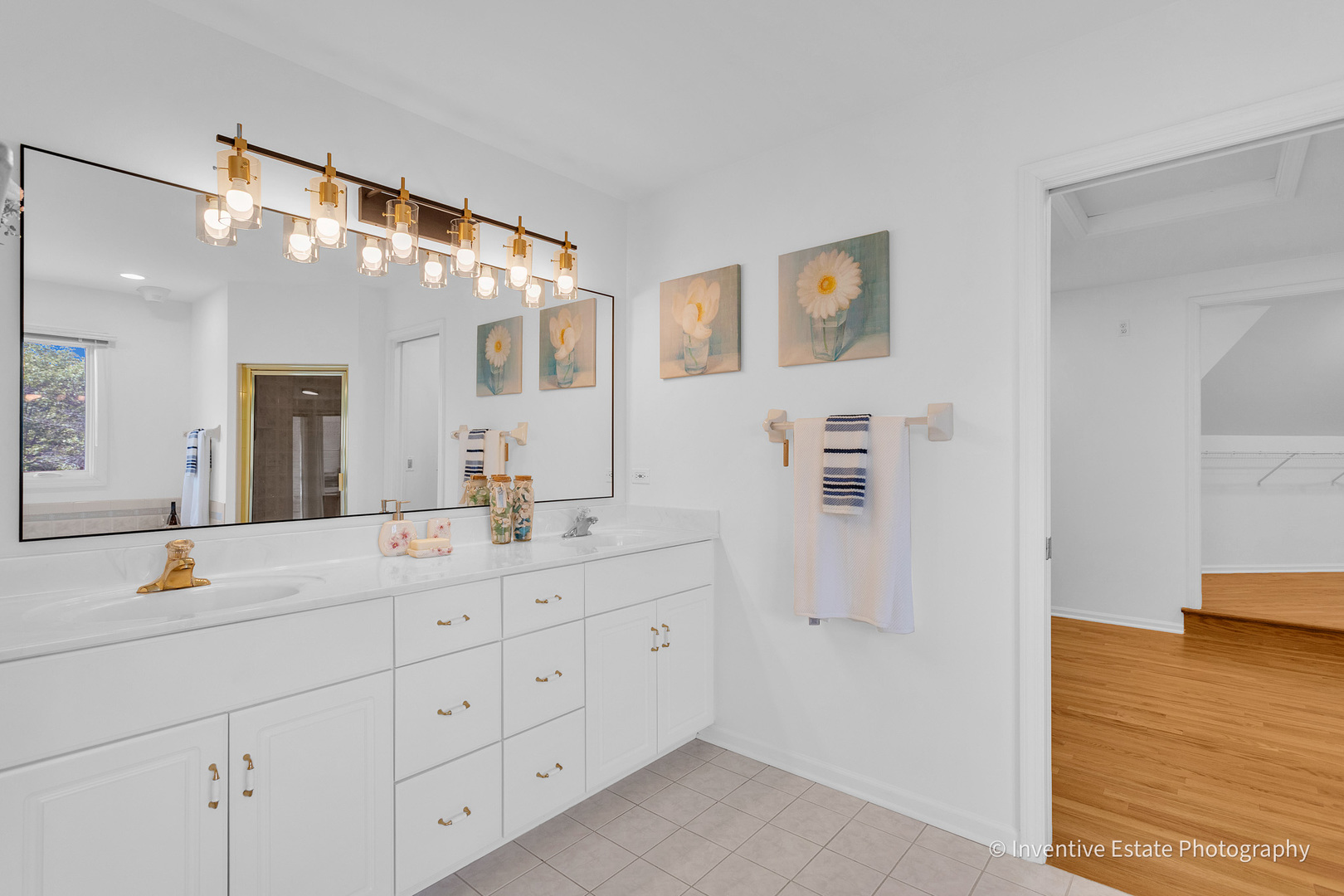 2341 Courtland Court Aurora IL 60502