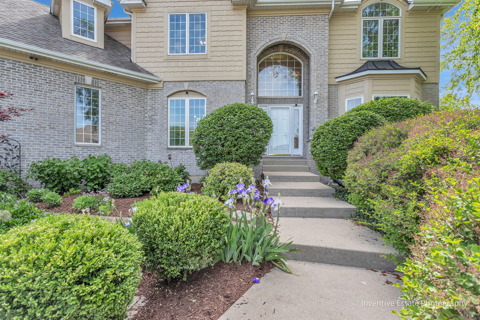 2341 Courtland Court Aurora IL 60502