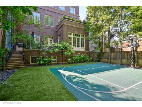 1853 North Burling Street Chicago IL 60614