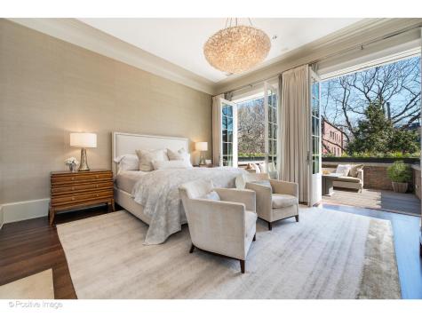 1853 North Burling Street Chicago IL 60614