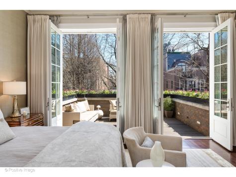 1853 North Burling Street Chicago IL 60614