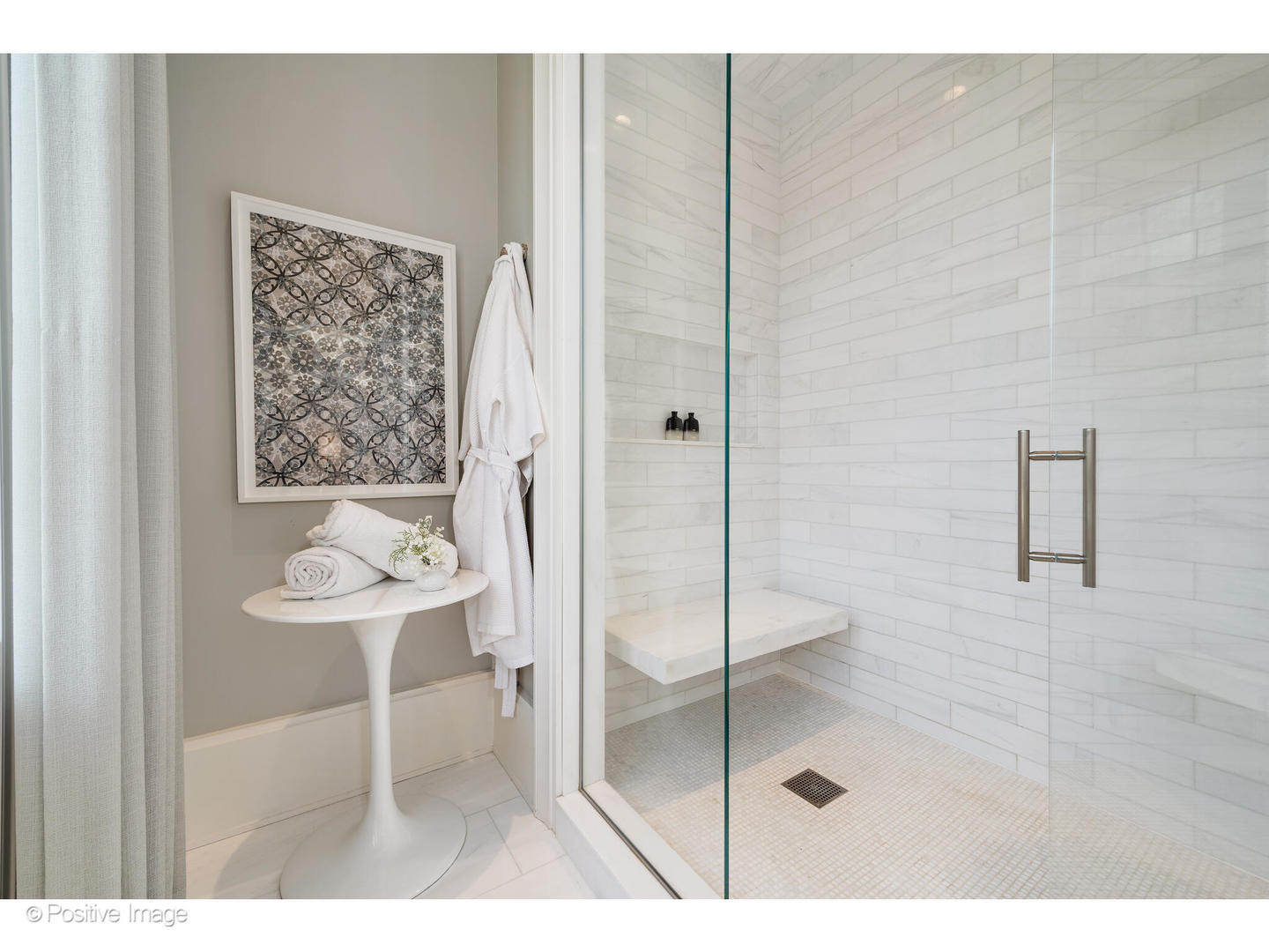 1853 North Burling Street Chicago IL 60614