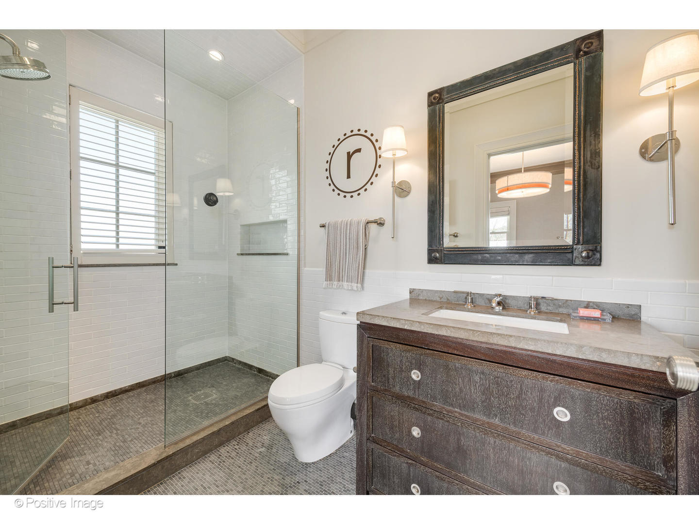 1853 North Burling Street Chicago IL 60614