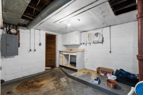 3940 12TH Street Rock Island IL 61201