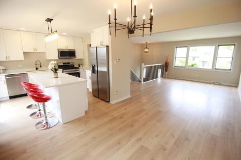 7523 Nottingham Drive Tinley Park IL 60477