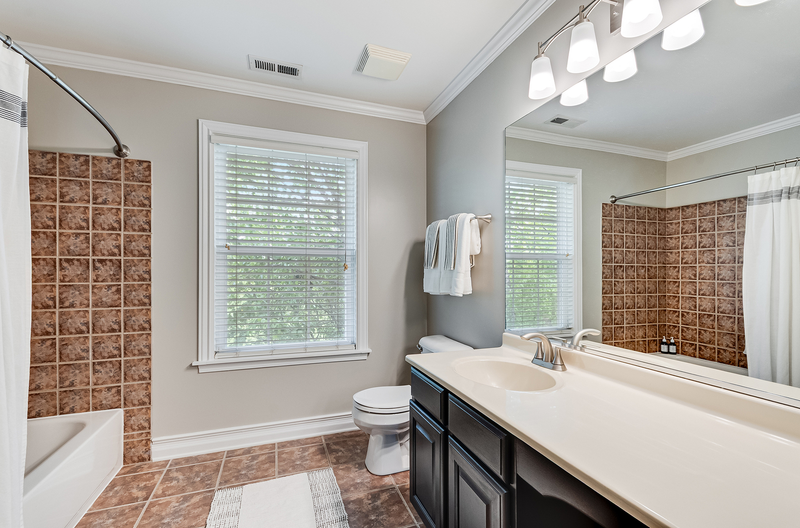 2315 Pagosa Springs Drive Aurora IL 60503