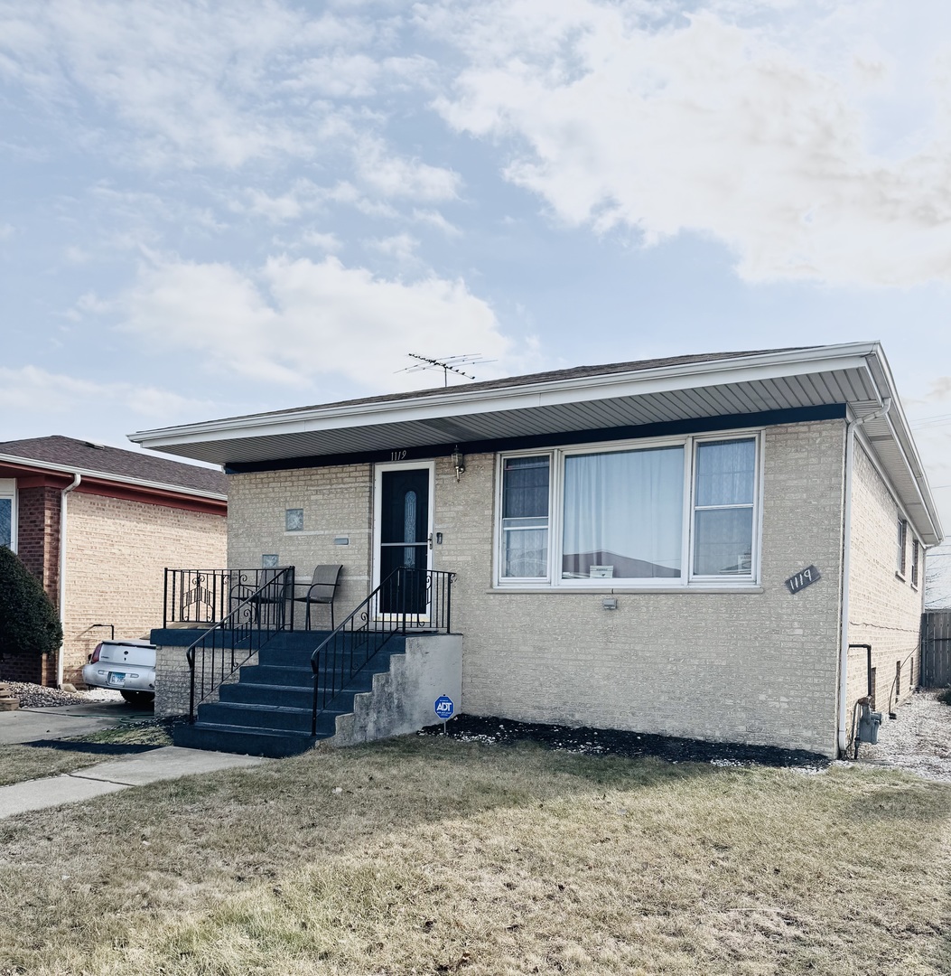 1119 Lucas Street Calumet City IL 60409