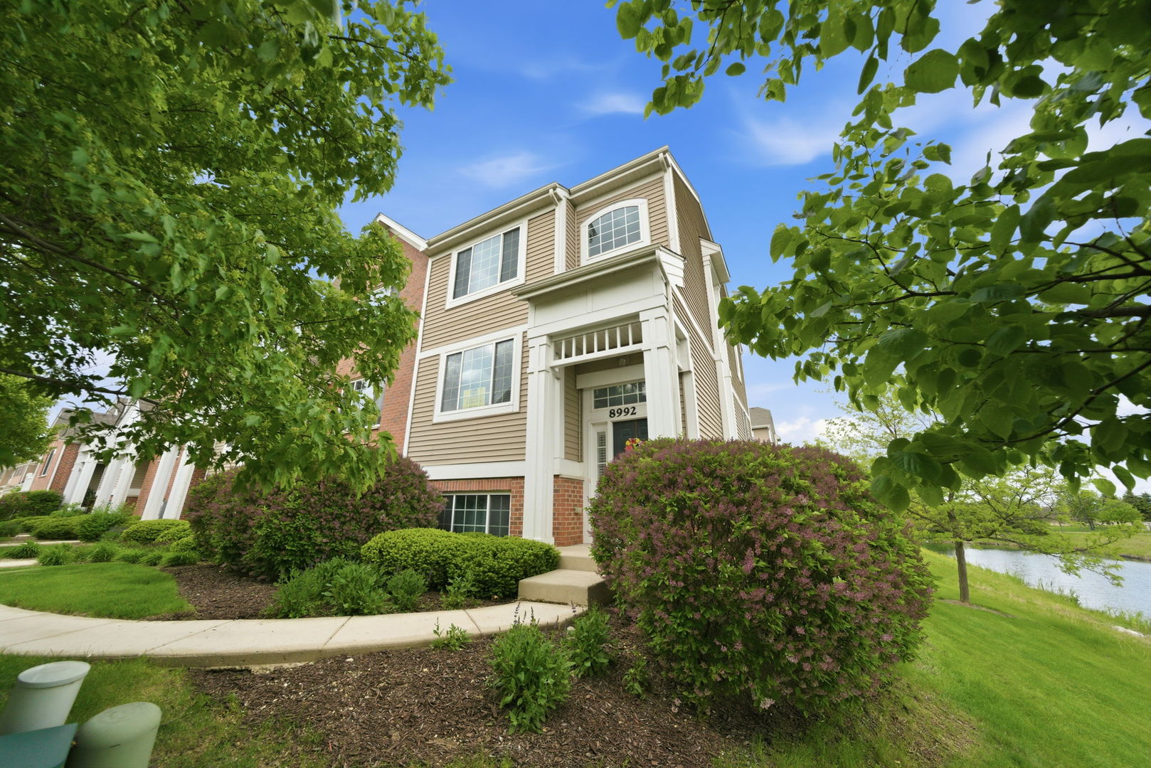 8992 Disbrow Street Huntley IL 60142