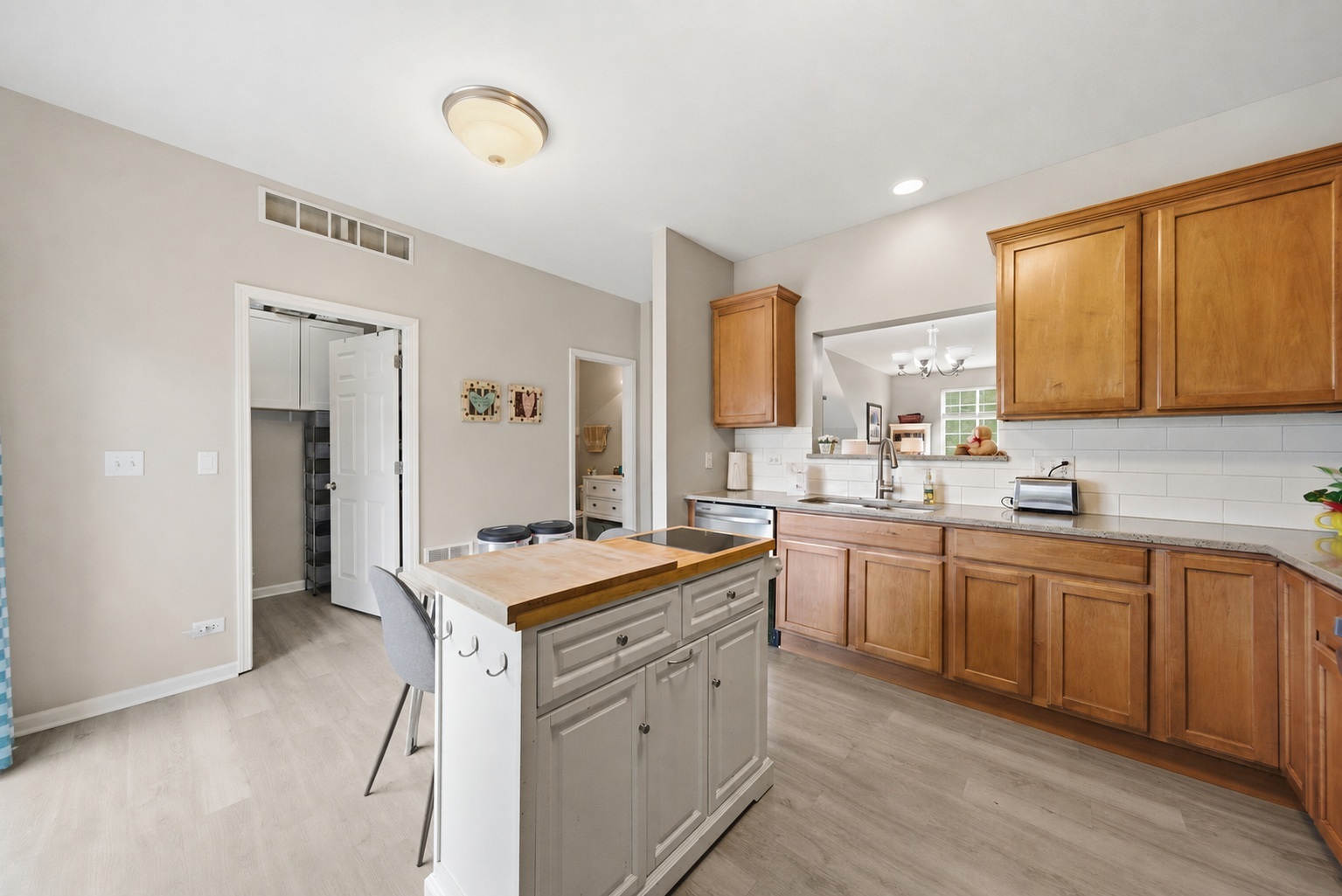 8992 Disbrow Street Huntley IL 60142
