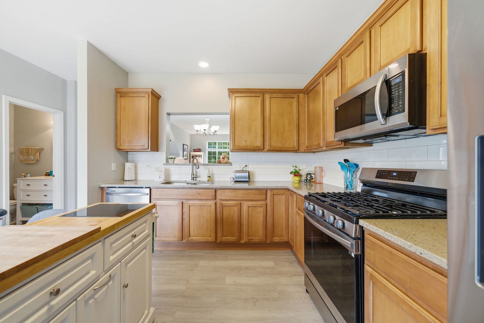 8992 Disbrow Street Huntley IL 60142