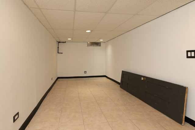 1516 Sunset Drive Schaumburg IL 60193