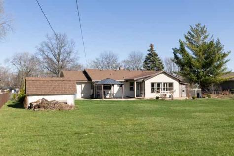 1516 Sunset Drive Schaumburg IL 60193