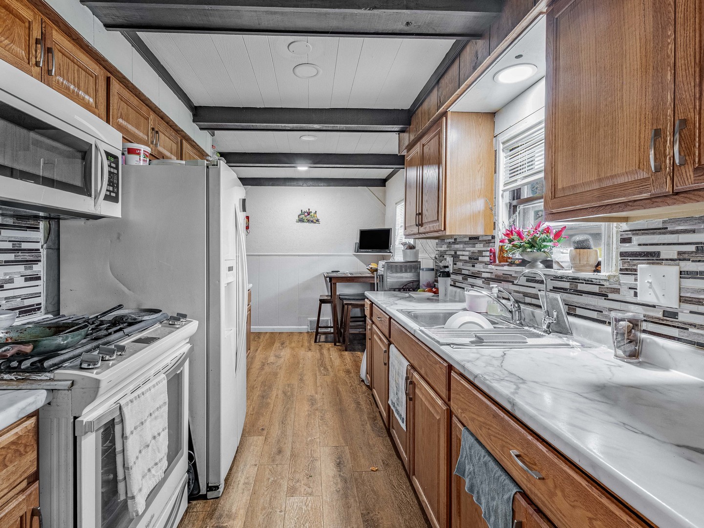 1045 Palace Street Aurora IL 60506
