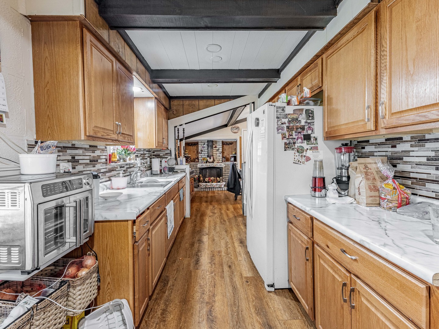 1045 Palace Street Aurora IL 60506