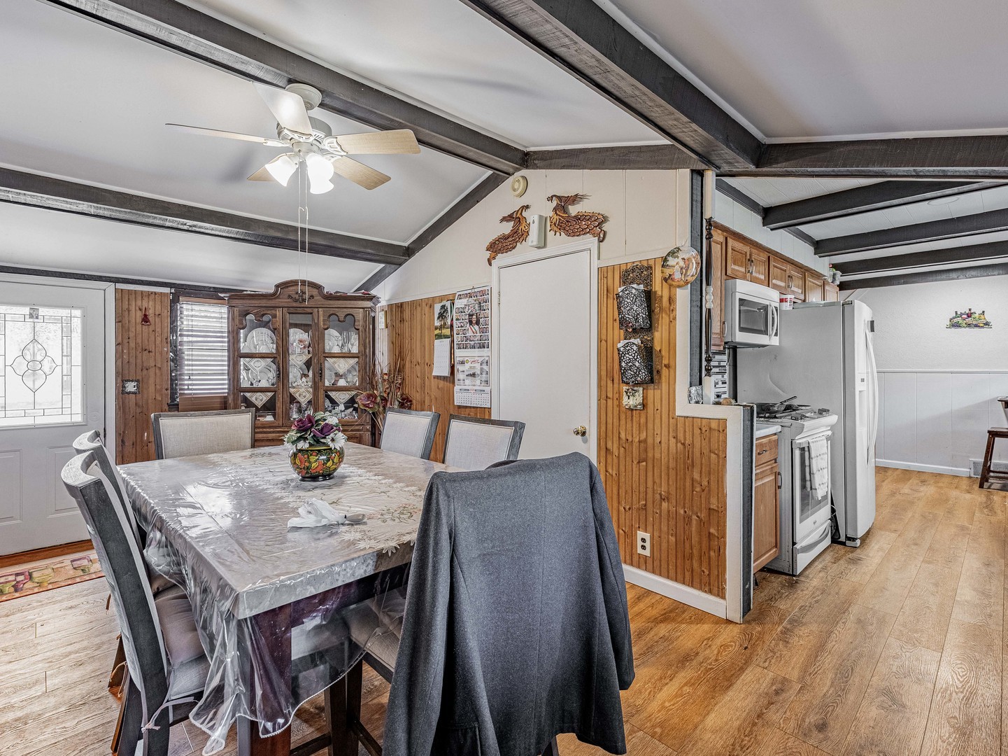 1045 Palace Street Aurora IL 60506