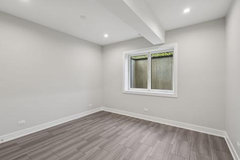 1744 Walnut Circle Northbrook IL 60062