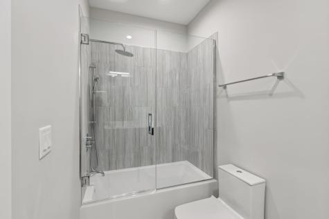 1744 Walnut Circle Northbrook IL 60062