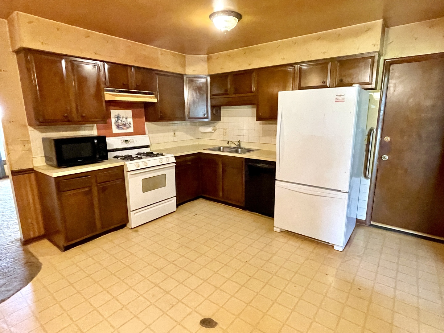 873 Hermitage Drive Aurora IL 60506