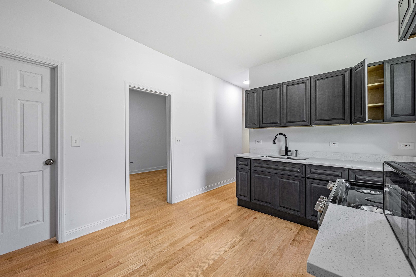 6057 South Wolcott Avenue Chicago IL 60636