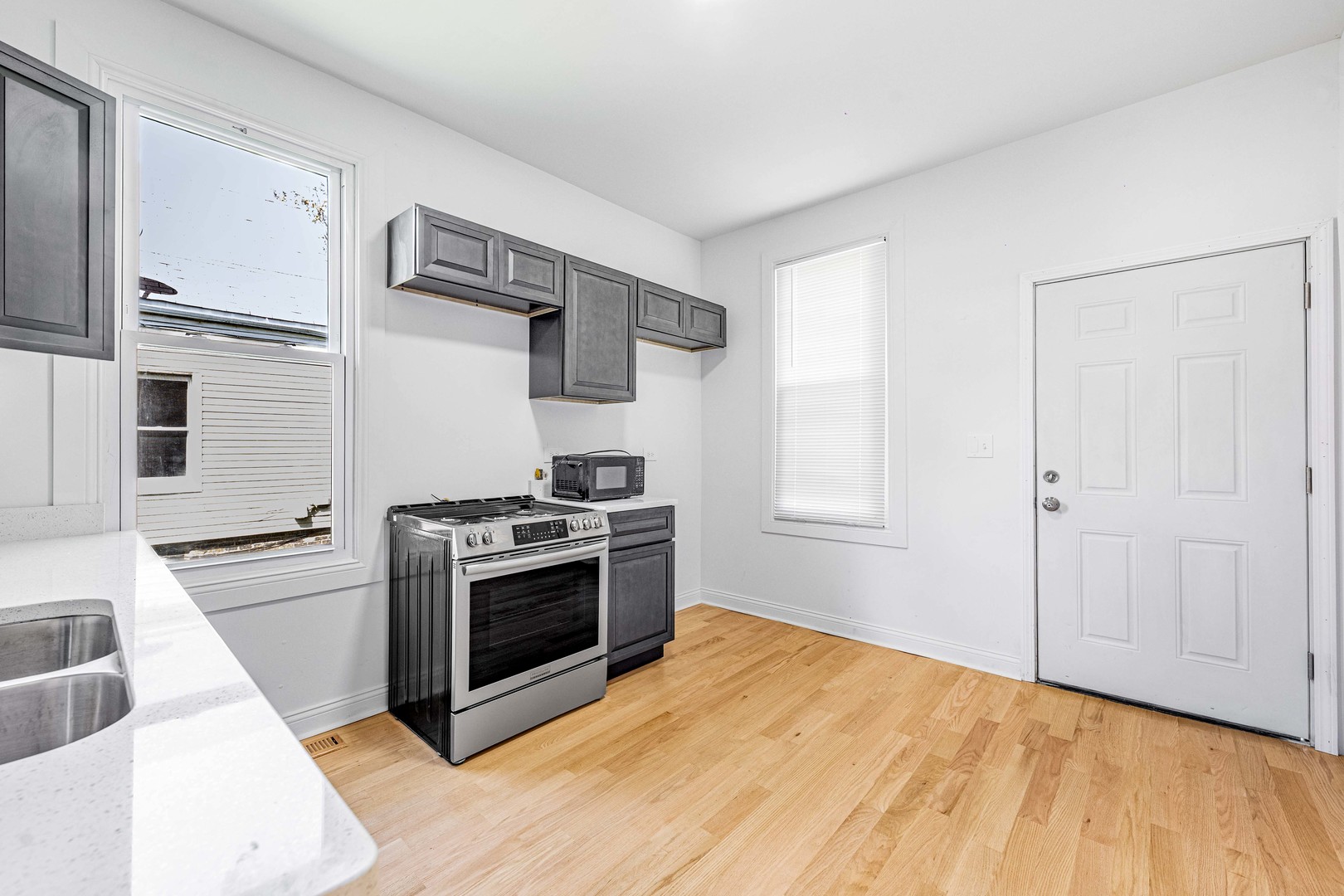 6057 South Wolcott Avenue Chicago IL 60636
