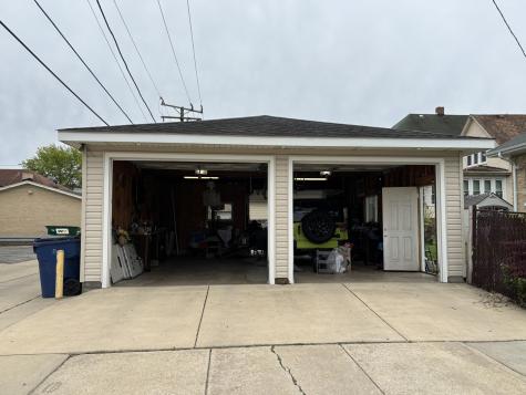 919 Broadway Street Melrose Park IL 60160