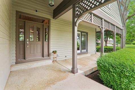 2212 Crystal Way Crystal Lake IL 60012