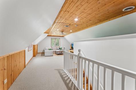 2212 Crystal Way Crystal Lake IL 60012