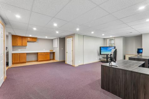 2212 Crystal Way Crystal Lake IL 60012