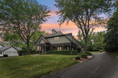 2212 Crystal Way Crystal Lake IL 60012