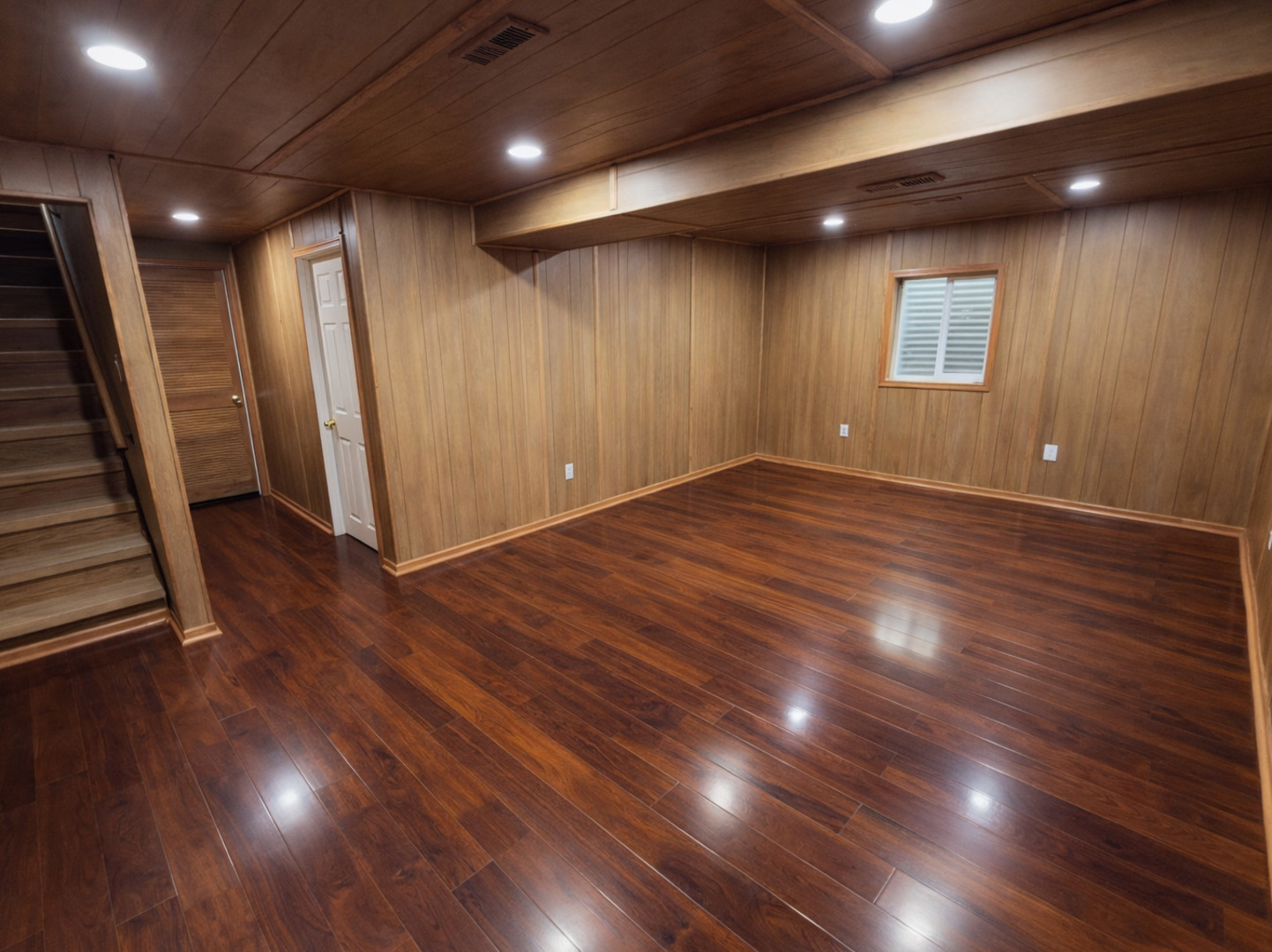 862 Omaha Court Carol Stream IL 60188