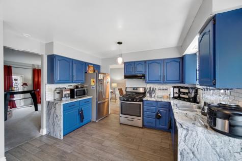 18443 Maple Street Lansing IL 60438