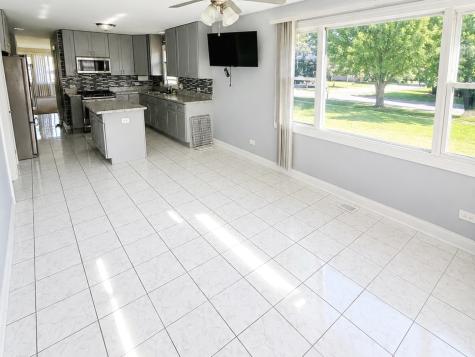 8356 South 78th Avenue Bridgeview IL 60455
