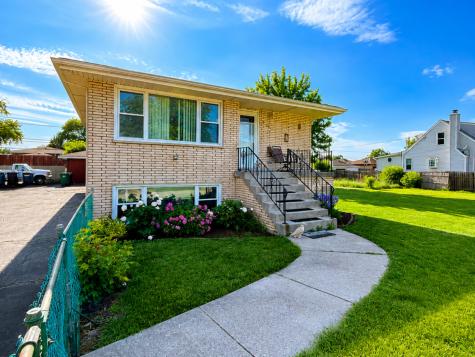 8356 South 78th Avenue Bridgeview IL 60455