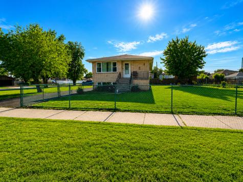 8356 South 78th Avenue Bridgeview IL 60455